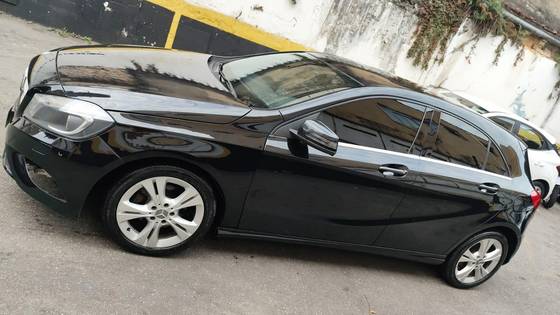 MERCEDES-BENZ CLASSE A 1.6 200 TURBO STYLE GASOLINA 4P AUTOMATIZADO
